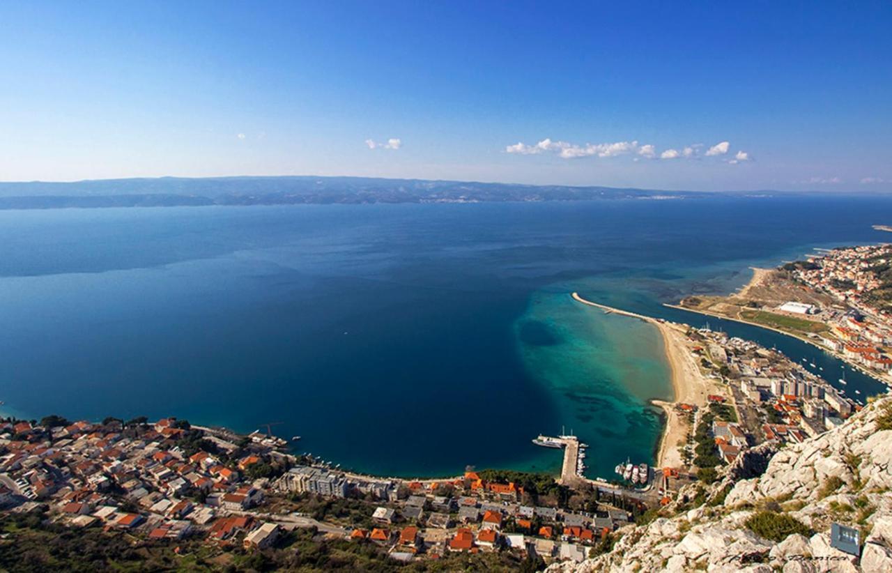 Apartments Iva Brstilo Omiš Exterior foto